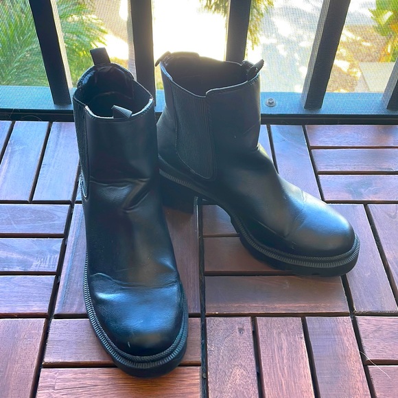 target platform boots